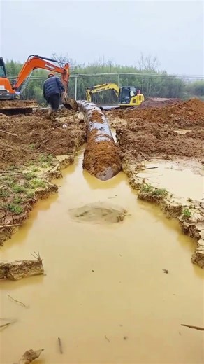 😱 أغرب طريقة حفر في العالم!#shorts