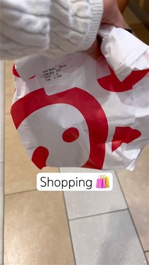 Another shopping vlog #shopping #hollister #aerie #chickfila #lippies #makeup