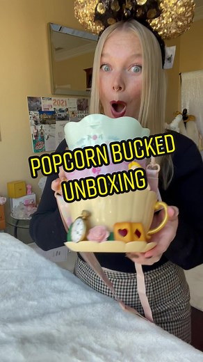Disney Collectibles Unboxing: 6 Alice in Wonderland Popcorn Buckets!