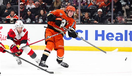 Hurricanes vs. Kings prediction, odds, picks - Oct. 18