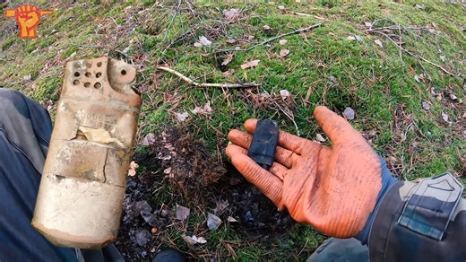 WW2 battlefield cache reveals a lost gold wedding ring