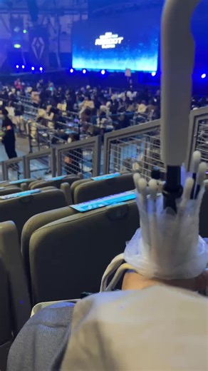 サンドーム福井 天井 見え方 | トレジャーライブの座席表と周辺情報