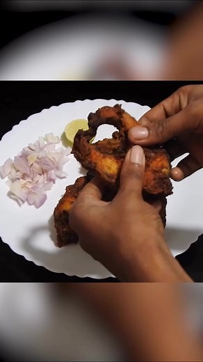 Microwave Magic: Elevate Your Dinner with Grilled Fish Fry Excellence! 🌟🍽️ #MicrowaveFishFry #GrilledFish #MicrowaveCooking #EasyRecipes #SeafoodDelight #FishFryMagic #HomeCookedFish #HealthyEating #QuickMeals #FishLovers #DeliciousDinner #MicrowaveGrilling #HomemadeFishFry #InstaFood #FishDish #CookingInStyle #GourmetFish #FlavorfulFry #WeeknightDinner #EasyFishRecipe | Puviya Kitchen