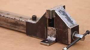 130K views · 1.7K reactions | DIY Adjustable Bench Vise For Workshop | Mistry MakeTool | Facebook