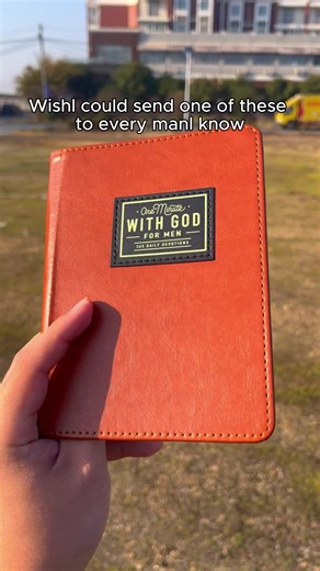 One minute with god daily devotional for men, is one of those books every household needs in the world we are in. #minutewithgod #book #books #devotional #tiktokshopmademebuyit #god #reading #biblestudy