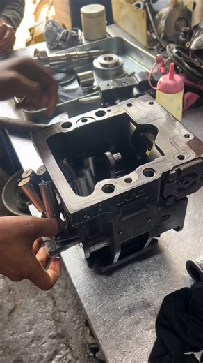 Master Mechanics | Hydraulic Pump Repairing #mechanic #repair #skills #restoration #localworkshop #rebuild #automobile | Instagram