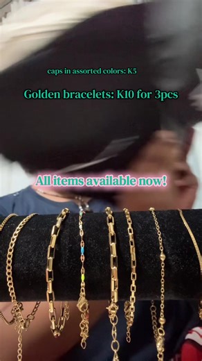 No birkin bags here, but we do have golden bracelets (assorted) going for K10 (3pcs) and buckled caps in assorted colors: black, brown, maroon, grey, and eggshell white. Selling at K5 each! 🛍️ #foryou #papuanewguinea🇵🇬 #sme #jewelry #apparel