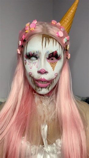 Won’t bite #clown #clownmakeup #clowncore #creativemakeup #icecream #icecreamclown #makeupartist #fyp | Ditzy The Clown