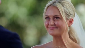 Who are the Married At First Sight Australia experts?