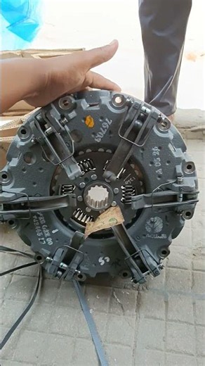 New Holland tractor clutch assembly setting #song