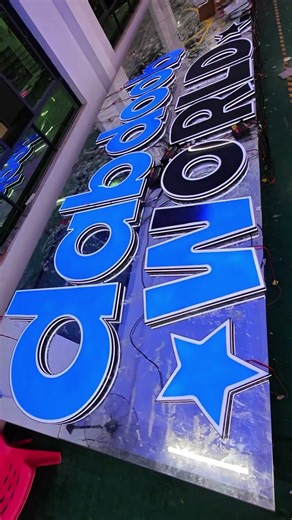 storefront makeover｜custom led signs｜LuminVerse Sign