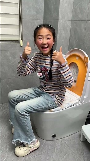 Cool Item! A clean toilet, made with this #viral #toiletcleaning #creative