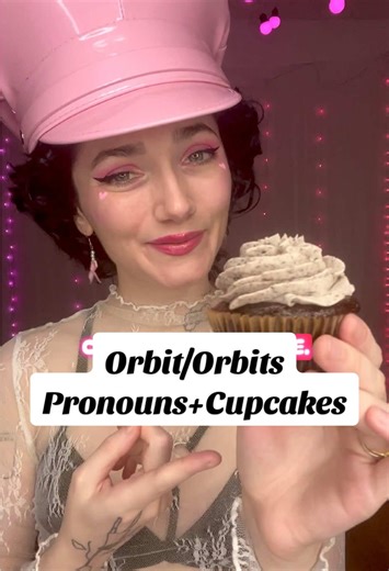 Oreo Cupcakes: A Delicious Treat (Recipe Not Original)