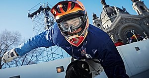 Experience the fastest ice cross downhill track