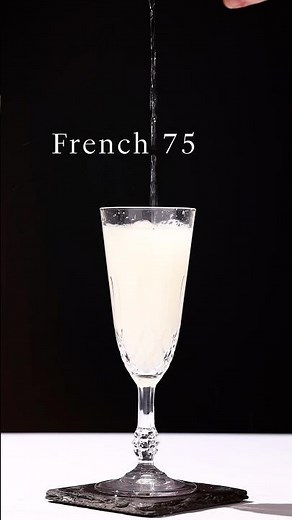 French 75 #cocktail #cocktails #drink #drinkrecipes #recipe #mixology #bar #gin