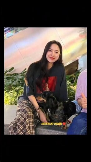 FREEN 🌷 With Fluffy 🐕‍🦺 Today #freensrocha #srchafreen #shorts #freen #freenbeck