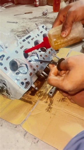 How to Install Engine Valves Correctly? Compression Loss Se Bachain 🚗🔧 #ytshorts #automobile