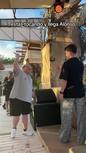 Alonso y Maceo Plex: Calamar Loco en Mar del Plata