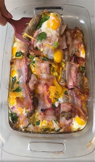 Easy one-pan breakfast with less mess and more flavor