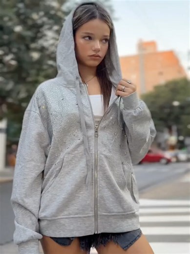 #fashion #International #Models #following #SIGUEME