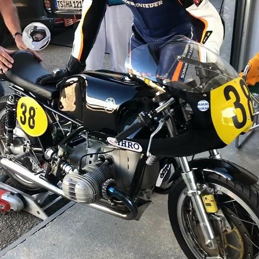 Kaczor BMW 500 - this is proper BMW boxer racing engine sound #goran2003