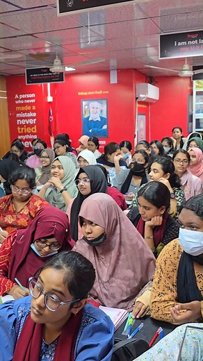 215K views · 887 reactions |  গতিবিদ্যা দিয়ে 101 ব্যাচ এর নতুন অধ্যায় শুরু হলো!  ভরা ক্লাসরুম, নতুন টপিক আর শেখার এক্সাইটমেন্টে ভরপুর! | NOOR SIR Physics - NSP | Facebook