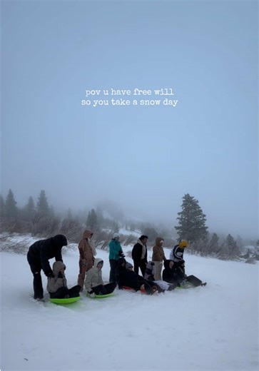 no sledders were hurt in the making of this video ☃️☃️☃️