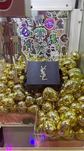 Mystery Treasure Claw Machine - Day 57 #clawmachine #arcade #prize | claw machine arcade