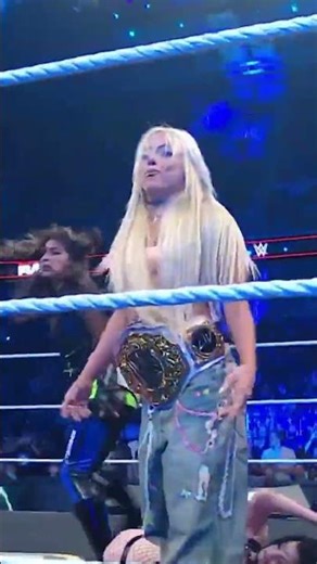 Bayley & Lyra Valkyria save the WWE Women’s Tag Team Champs from The Judgment Day 👏 #WWERaw