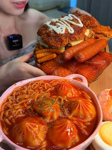 Delicious Mukbang: Dumplings, Fried Chicken, and More