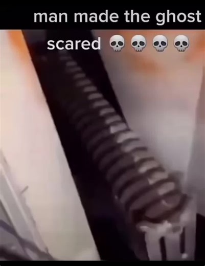 #fyp #💀 #ghost #comdey #funny #meme #scary | scaring a ghost