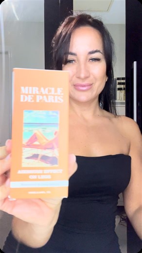 Lena /Airdrie Glasgow /Balayage Blonde Specialist on Instagram: "Body make up 💋💄 Testing out Miracle de Paris Airbrush Effect for legs ✨ I first tried shade #3 but it’s a bit too dark for me now – perfect for after a holiday tan! 🌞 Loving shade #2 for the moment, it looks so natural and smooth 💛 #miracledeparis #airbrushbody #bodymakeup #hairstylist #polishgirl #makeup"