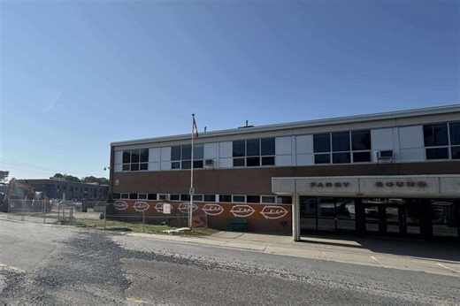 Parry Sound parents to rally over delayed school opening, town council seeks answers