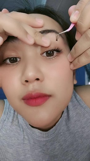 #eyelashextensions #lashextension #lashextensiontoturial #lashes #lashextensionremoval #lashextensiontahan1bulan #lash