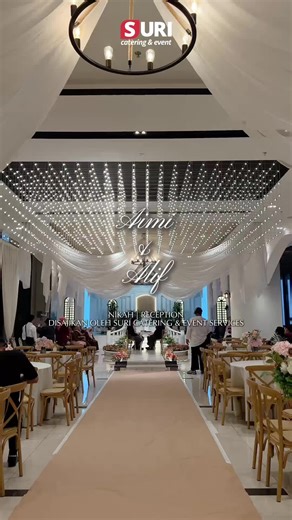 ✨Satu hari, dua majlis — nikah dan bersanding✨ Bermula dengan setup buffet nikah, lepas selesai terus tukar ke buffet bersanding, siap dengan meja dome khas untuk keluarga. 📩 DM kami untuk details & tarikh #cateringklangvalley #weddingklangvalley #weddingbuffet #pakejlengkapperkahwinan #weddingcaterer