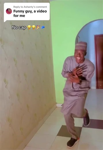 Funny Dance Videos: Guys Dancing In the Street Compilation