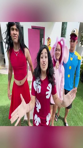 Viva Lilo & Stitch: 24 Horas de Diversão em Fantasia