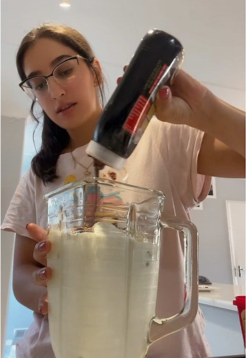 Delicious Bar-One Milkshake Recipe You Can Make at Home