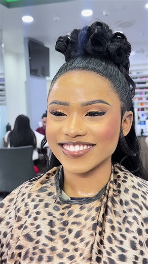 Makeup and Hair Tutorial in Cape Town CBD