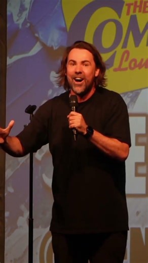 @benlomascomic It's a VERY small world 🌎 .. #ComedyReels #StandUpComedy #CrowdWork #melbourne #laugh