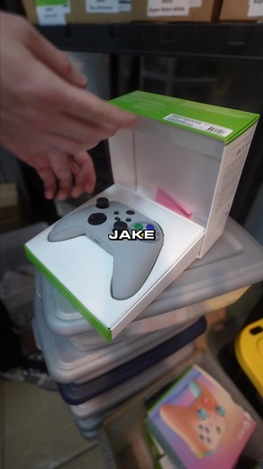 128K views · 1.4K reactions | #retrolook #xbox controller! | Cinch Gaming | Facebook