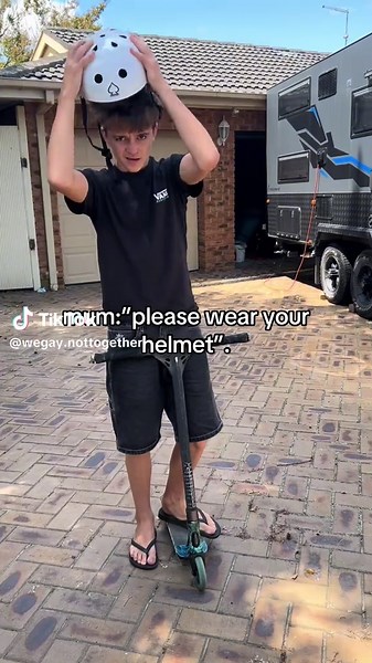 Motorbike Helmet Safety Tips for Riders