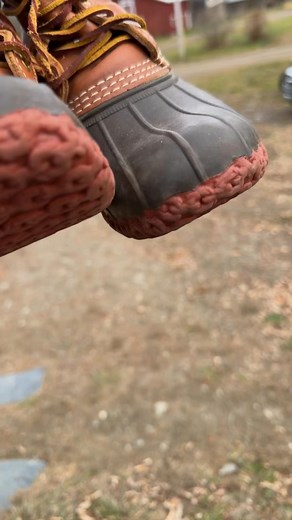 Does anyone want these uninsulated tall L.L. Bean boots? They look like they’re in pretty decent shape and they say they are a size 7 on the inside. They were given up by a female so I’m assuming they’re a women’s 7 FREE 99 🙂 | Amanda Page