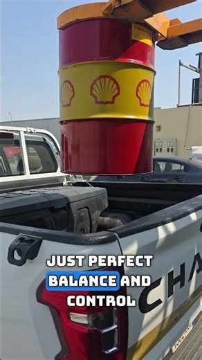 How to offload heavy drum ? #youtubeshort #safety #technology #newinventions #mechanical #howto #diy