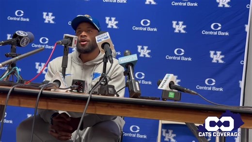 16K views · 497 reactions | Ray Davis found Jack Harlow and gave him the “L’s Down” hand gesture right to his face after scoring the game winning touchdown.  "Now he gotta go back home and start recording, I guess." | Cats Coverage | Facebook