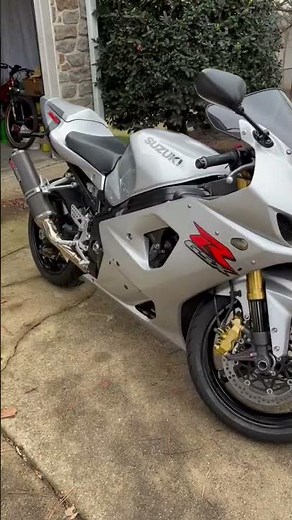 2003 Suzuki GSX-R 1000 with 10k original miles #sportsbike #gixxer #suzuki