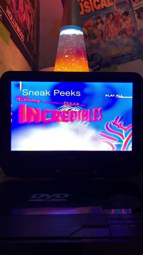 In Search Of Santa 2004 DVD Menu