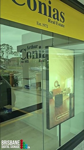 Hisense LCD Hi Bright Window Digital Signage