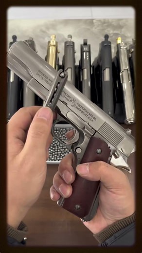 THIS TOY GUN TRULY STANDS OUT!#airsoftcqb