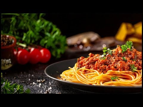 Classic Spaghetti Bolognese – Rich, Hearty & Comforting